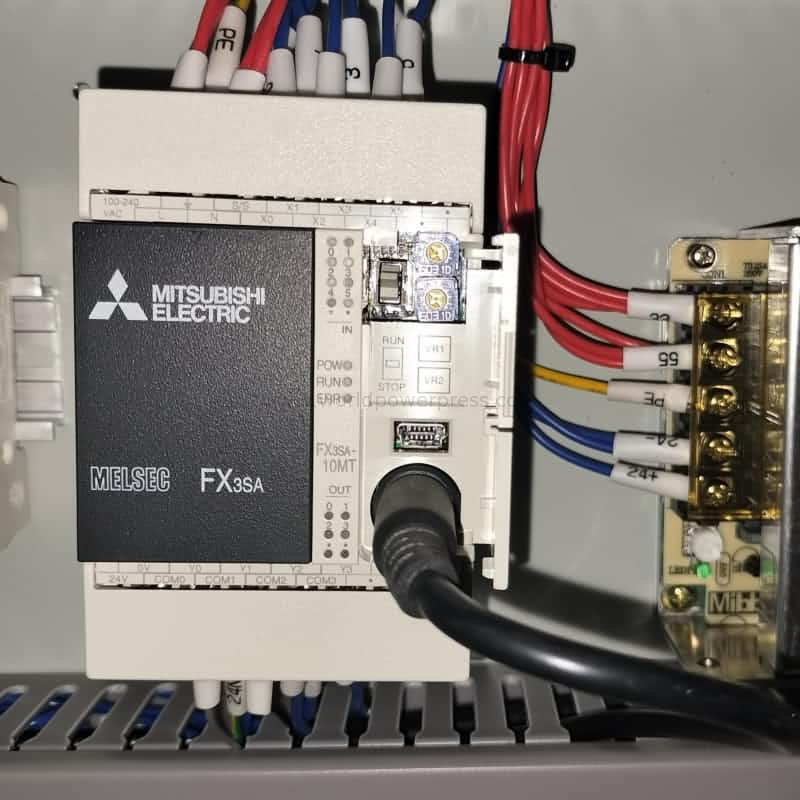 3,2mm ketebalan mesin roll strip logam